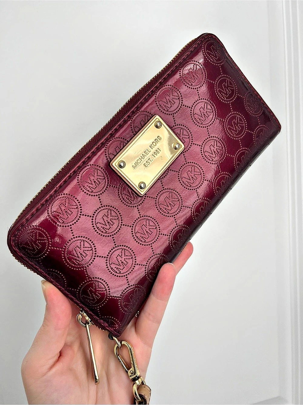 Michael Kors wallet wristlet